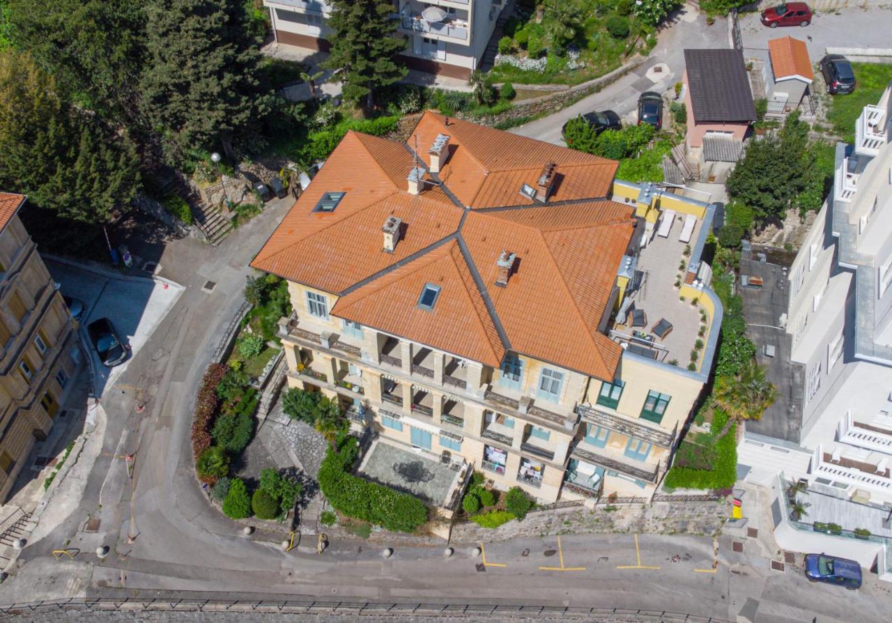 Penthouse At Villa Mascagni Opatija Exterior foto